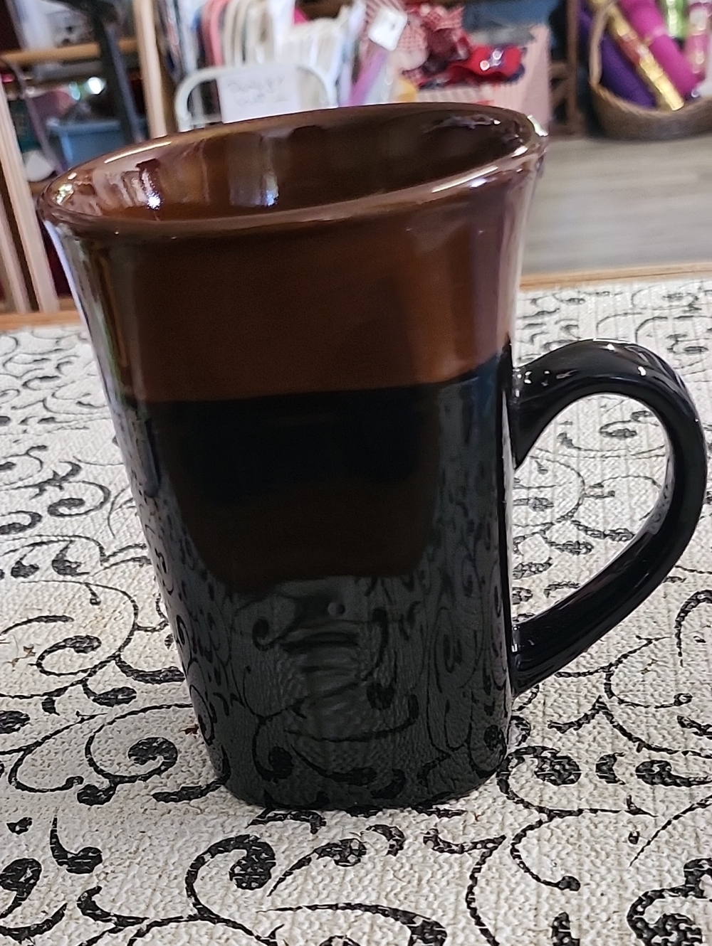 Royal Norfolk Two-Tone Brown and Black Ceramic Mug
